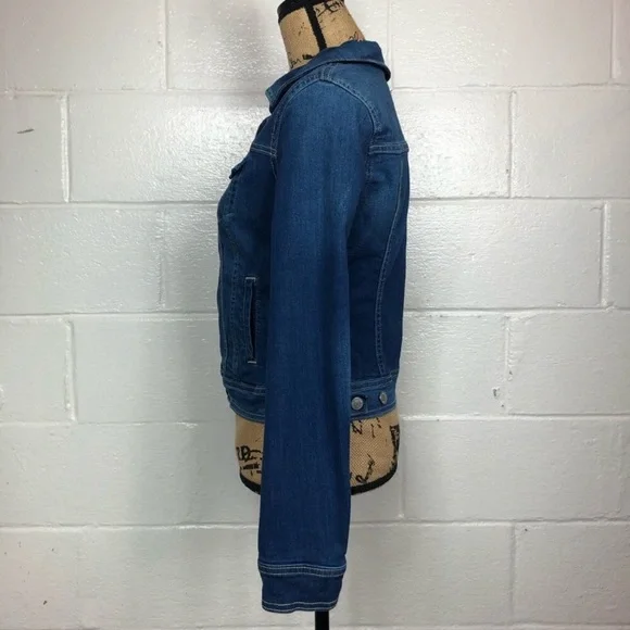 Old Navy Denim Jacket Cropped Small Pockets - Picture 4 of 8